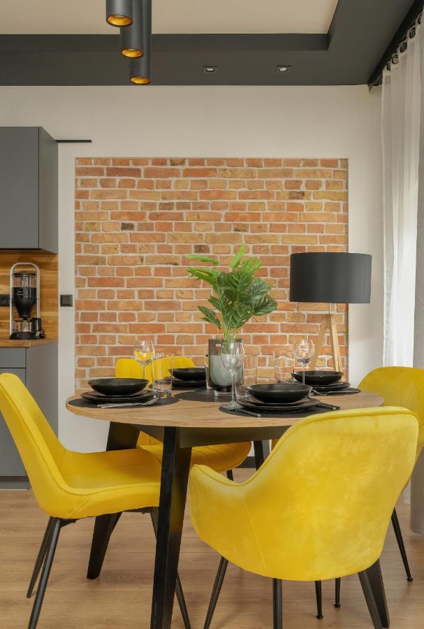 Komeda Apartment Hidden In Poznan Old Town By Noclegi Renters Dış mekan fotoğraf