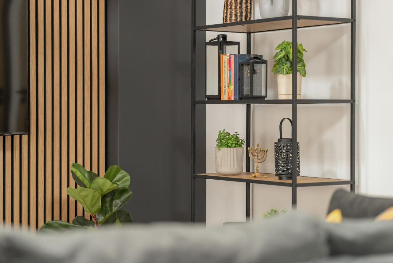 Komeda Apartment Hidden In Poznan Old Town By Noclegi Renters Dış mekan fotoğraf