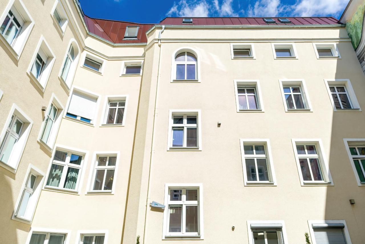 Komeda Apartment Hidden In Poznan Old Town By Noclegi Renters Dış mekan fotoğraf